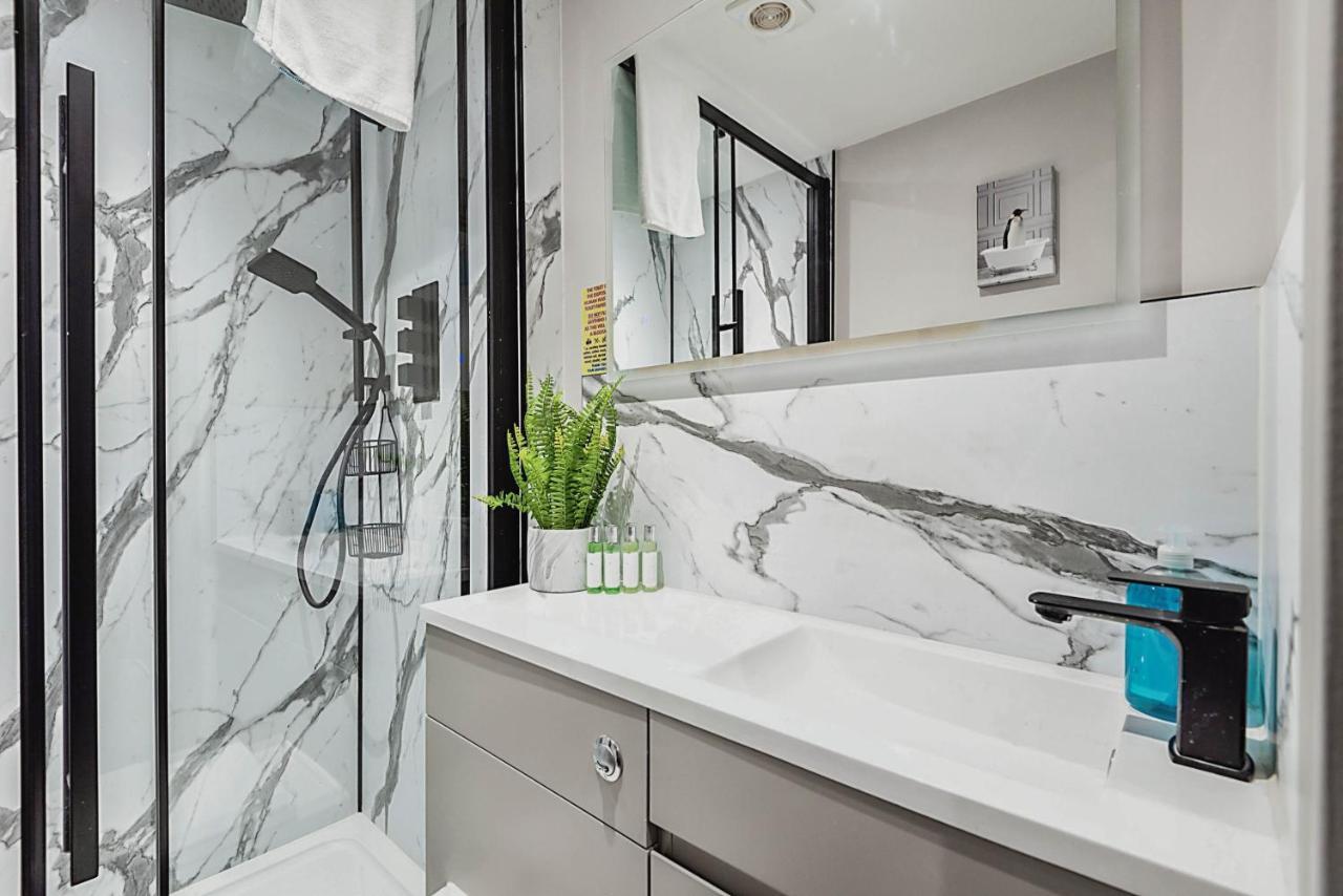 The Burton Penthouse By Fortuna Property Cheltenham Exteriér fotografie